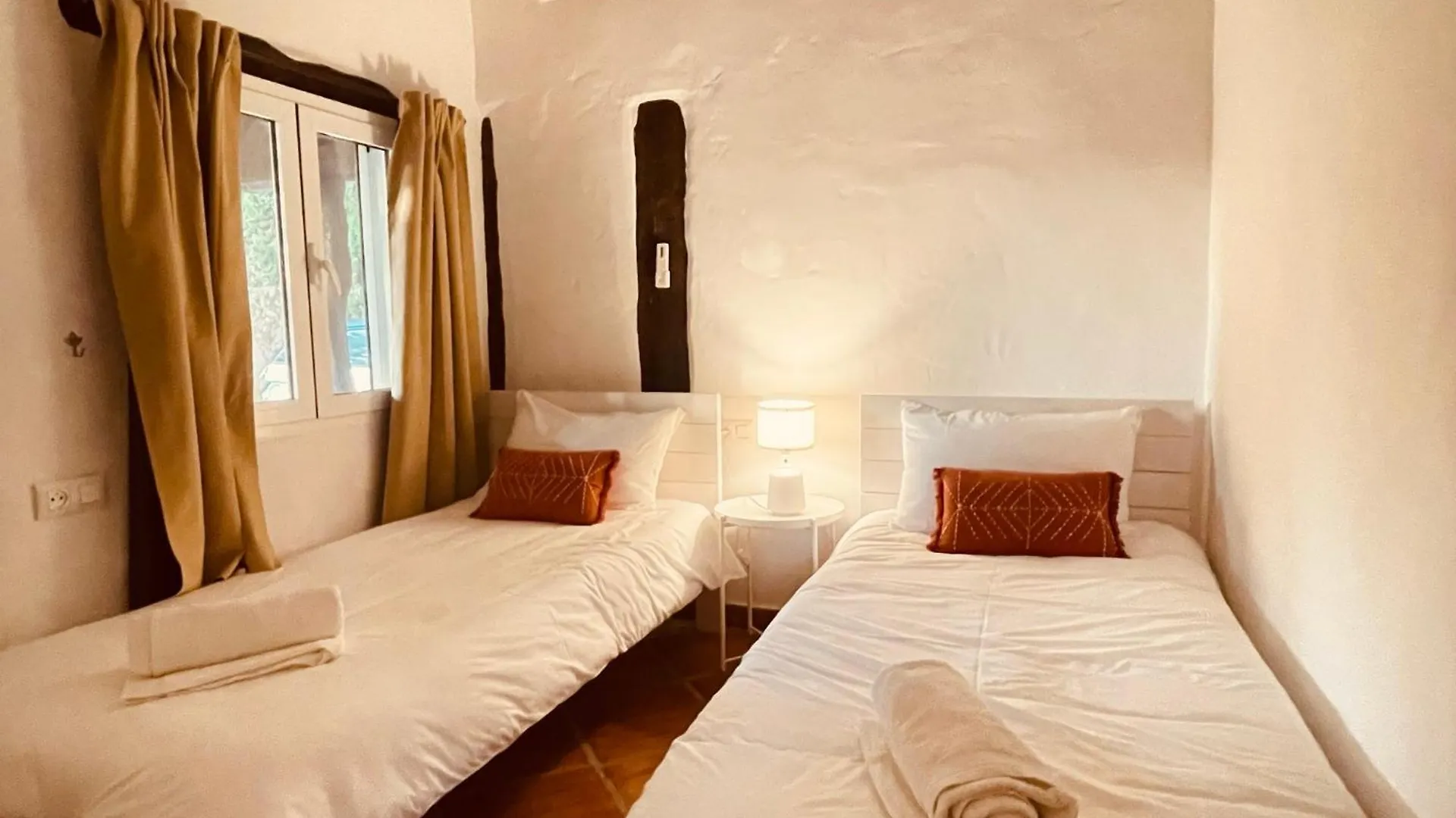 Yin Yang Beach House, El Palmar, Con Wifi A 500 M De La Playa 加的斯 度假居